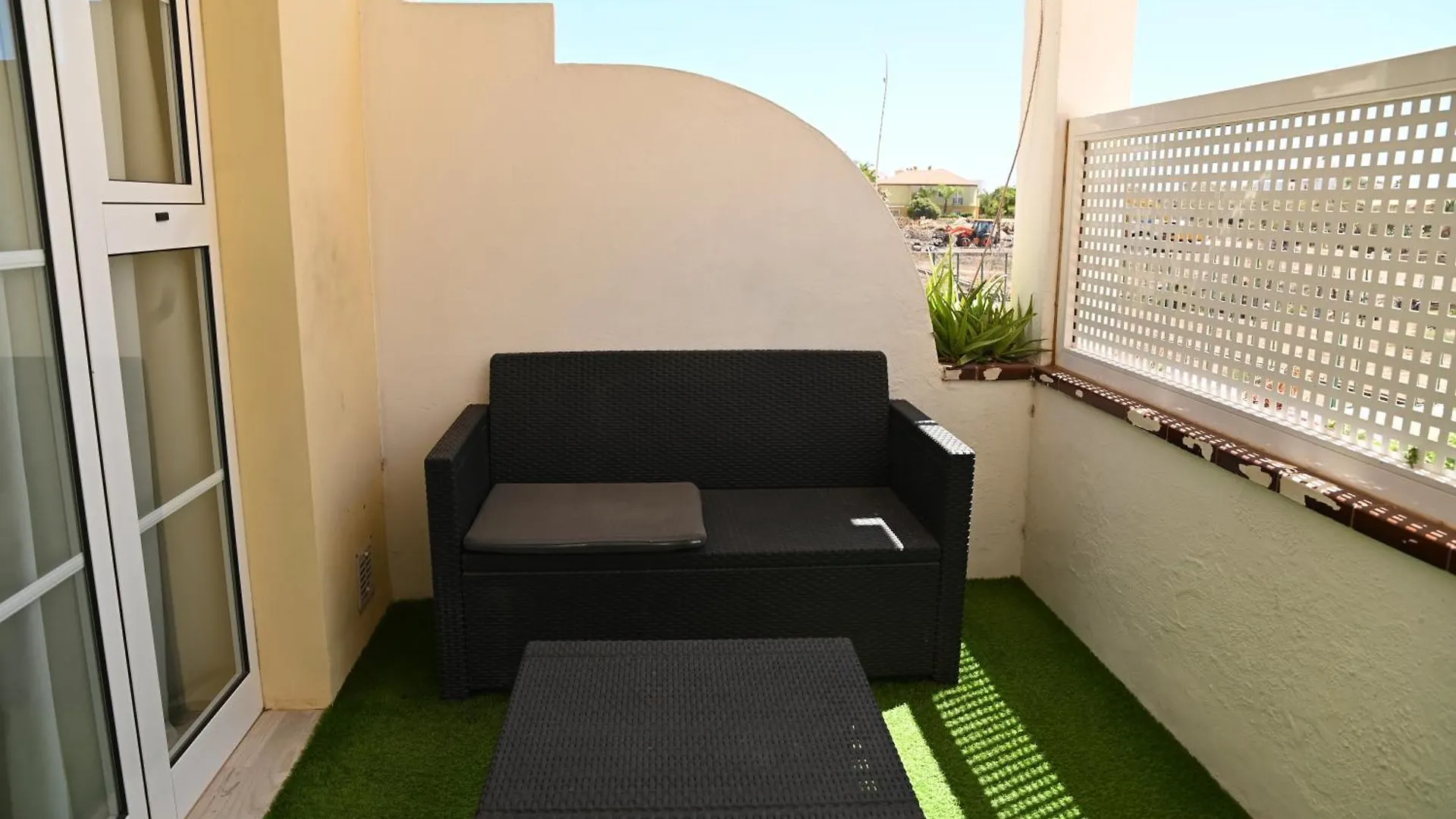 Enai Luxury Apartments Valle Gran Rey 0*,  Spain